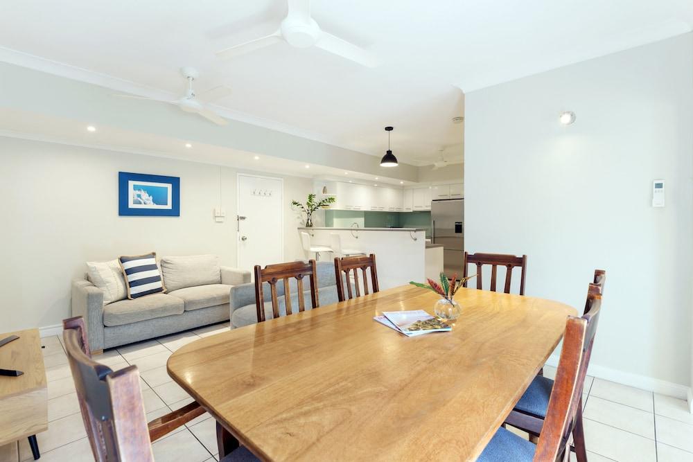 Garrick House Aparthotel พอร์ตดักกลาส ภายนอก รูปภาพ